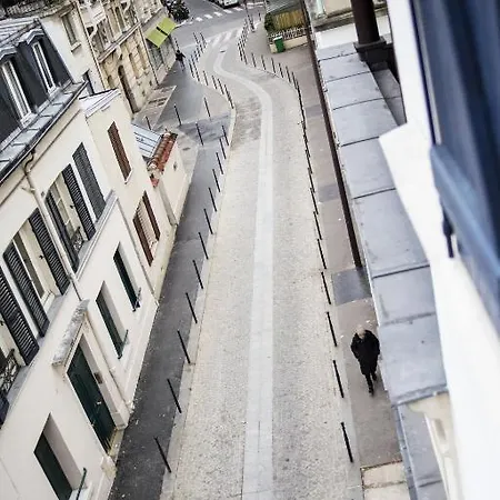 De La Loire Hotel 2*